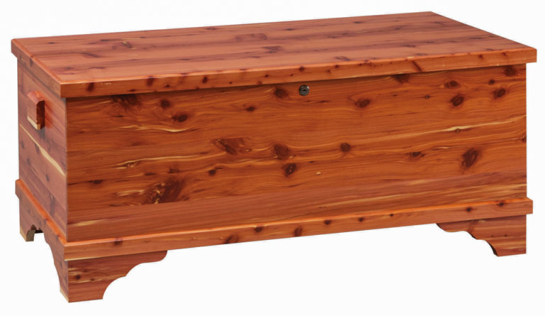 medium franklin blanket chest in cedar