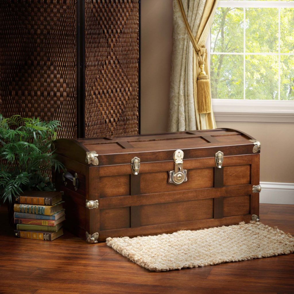 Amish Handcrafted steamer trunk