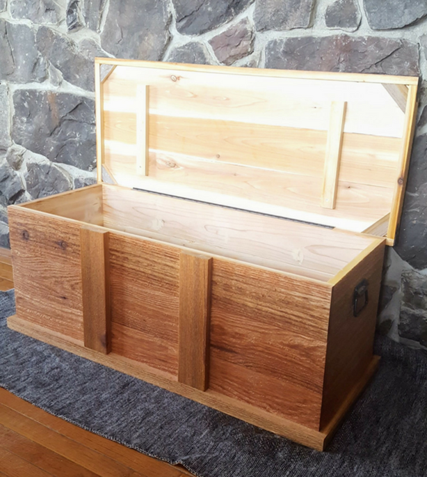 How to Maintain a Cedar Chest – 10 Steps to Cleanliness & 10 Ways to Restore Its Cedar Scent 7